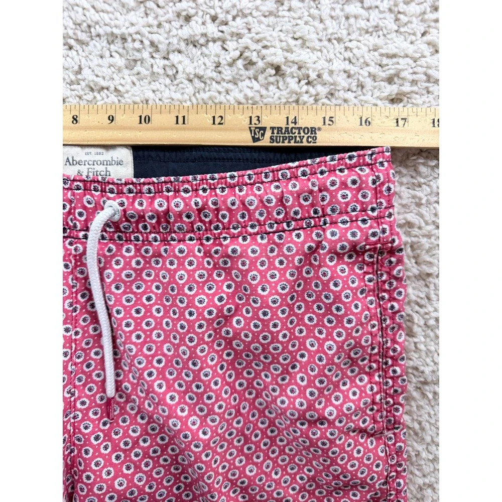 Abercrombie & Fitch Swim Trunks Mens Medium Pink Excellent Floral Board Shorts
